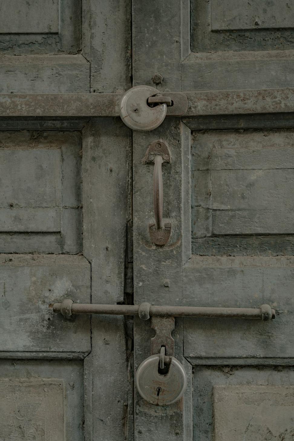 Metal craftsmanship details